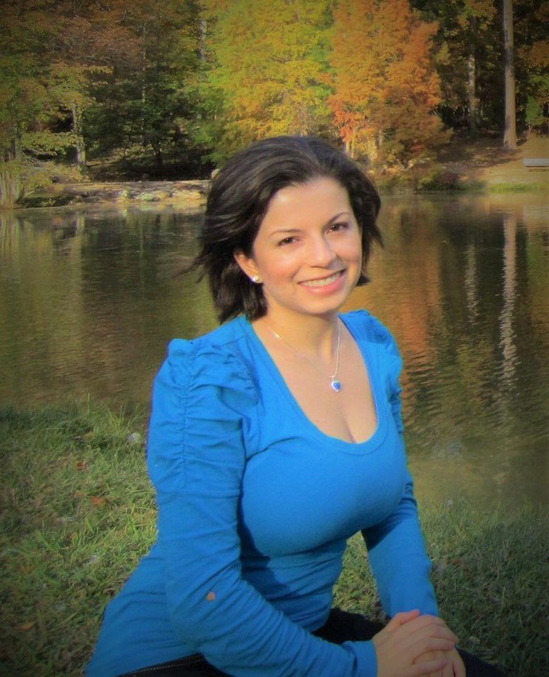 Dra. Carolina Centeno